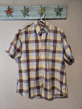 Cinch Short Sleeve Plaid Button Down